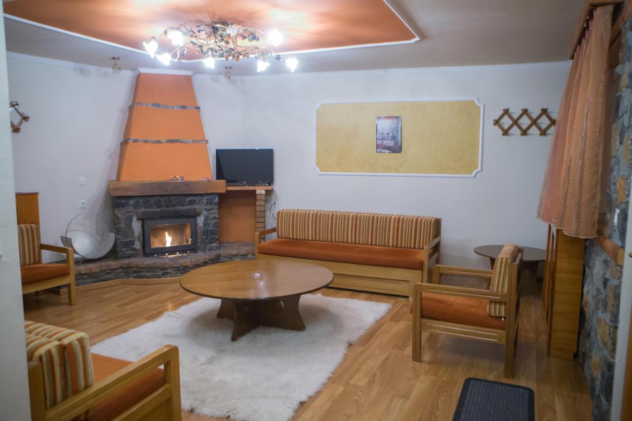 Exohiko Agios Athanasios (Pella)
